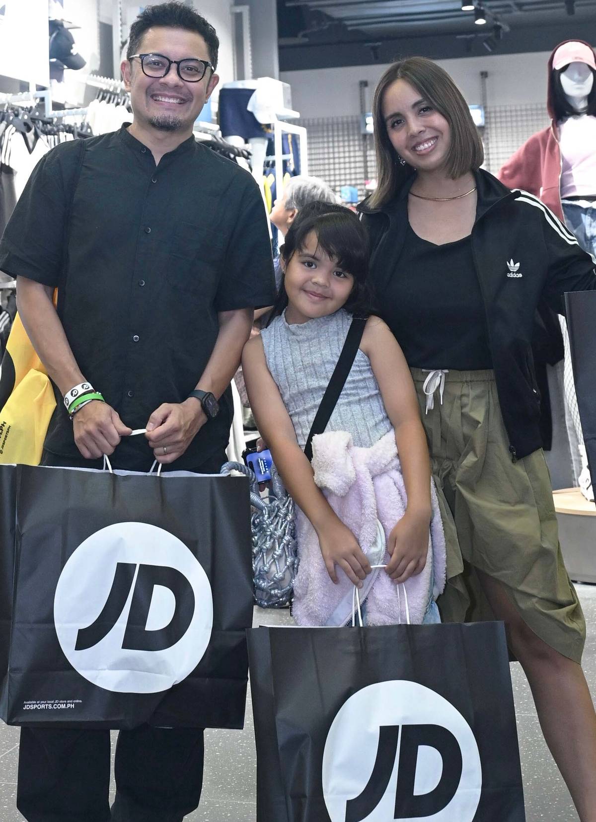 Paolo, Leia and Sam Valenciano.