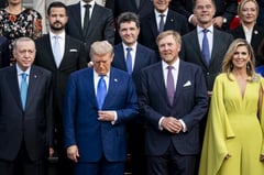 Trump demands NATO halt Russia oil purchases before U.S. sanctions
