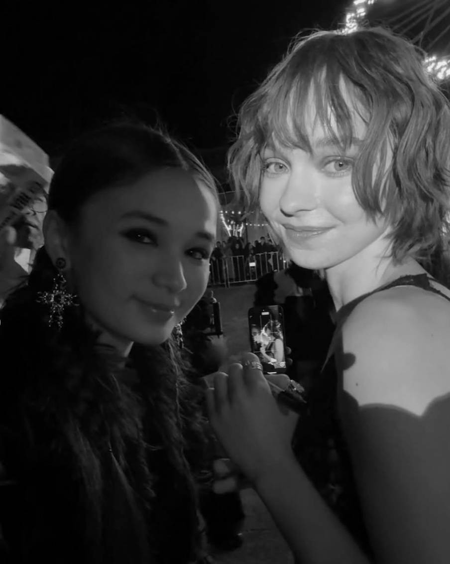 Sofia Pablo and Emma Myers (Enid Sinclair).