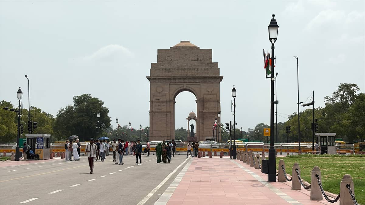 STANDING tall in Delhi, India Gate is a solemn tribute to the countless Indian soldiers who made the ultimate sacrifice for their country. The monument serves as a powerful symbol of courage and a reminder of their enduring legacy.