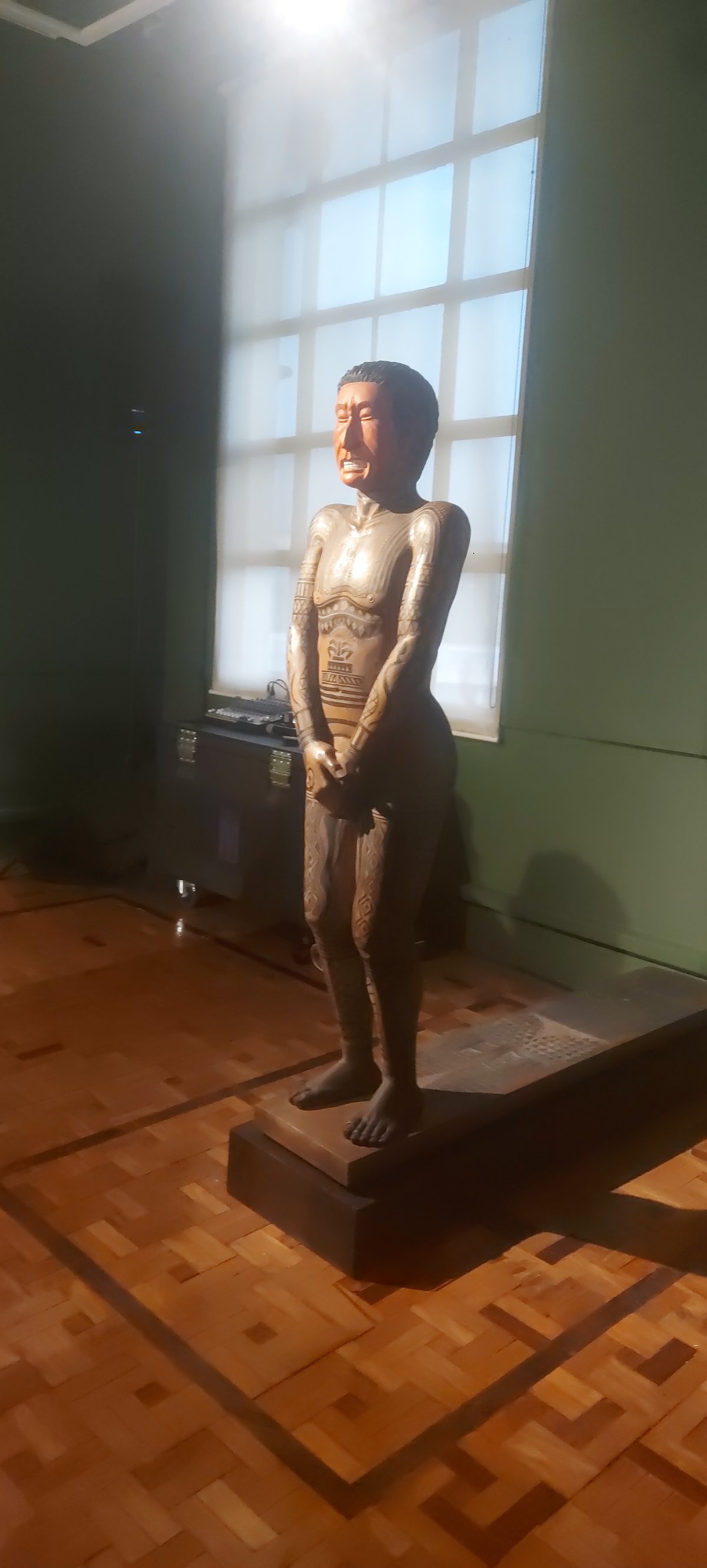 Junyee’s ‘Ayaw Ko’ sculpture.