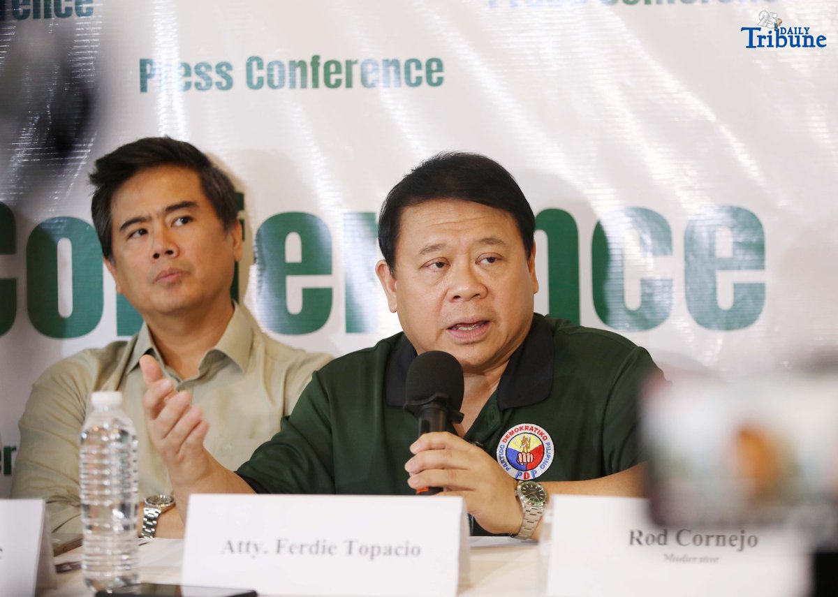 Members of the Partido Demokratiko Pilipino (PDP), led by Atty. Ferdinand Topacio with Atty. Jimmy Bondoc, former Negros Oriental congressman Atty. Jacinto “Jing” Paras, and its deputy spokesperson, hold a press conference in Quezon City on Monday, August 18, 2025. The group challenged President Ferdinand Marcos Jr. to establish a “truth commission” to conduct an impartial probe into alleged multibillion-peso flood control anomalies nationwide. They also announced plans to file an ethics complaint against Senator Risa Hontiveros for “disorderly behavior” linked to the retraction of one of her witnesses, Michael Maurillo, also known as Rene.