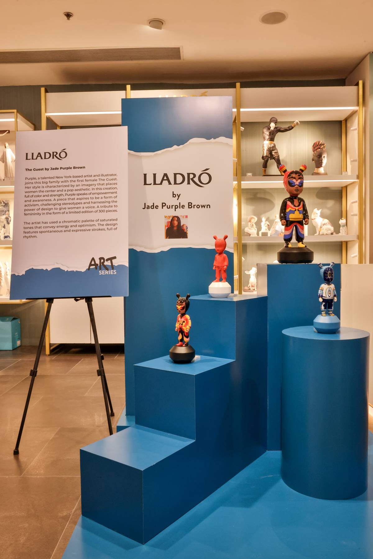 Lladró by Jade Purple Brown.
