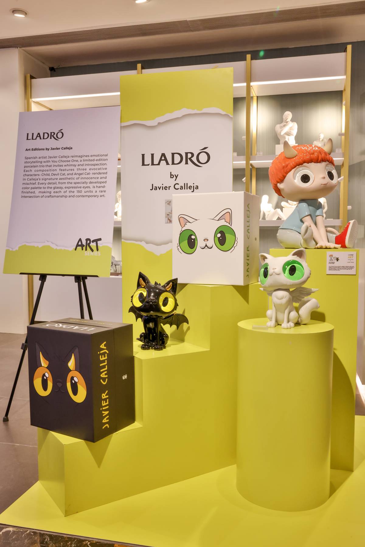 Lladró by Javier Calleja.