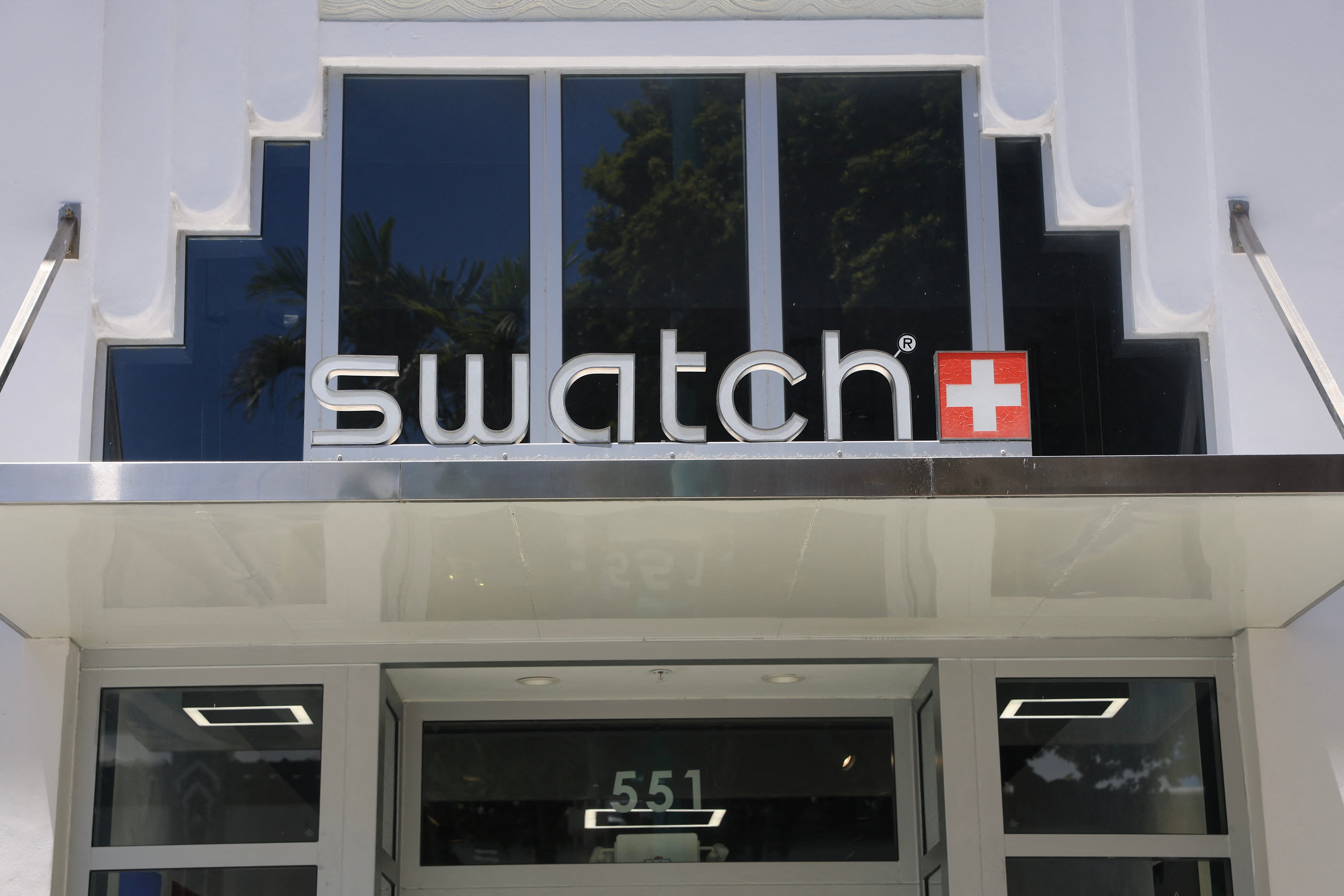 Swatch pulls 'slanted eye' ad after Chinese social media uproar