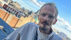France probes live streaming death
of man