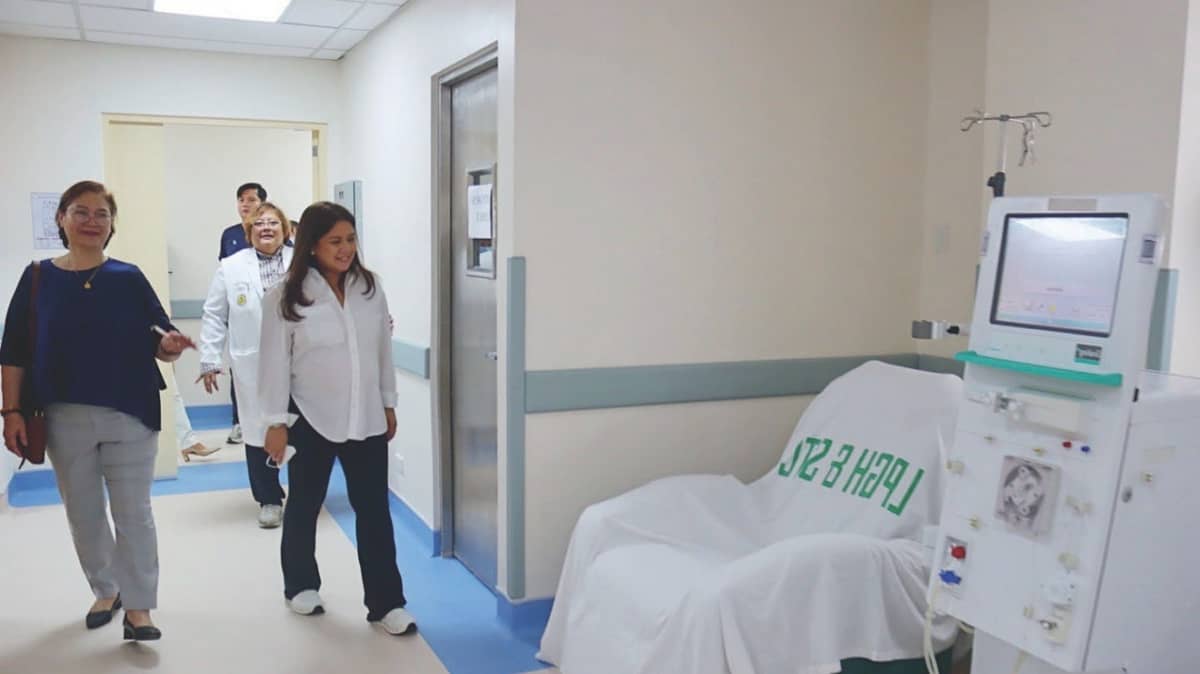 Senator Camille Villar visited the hemodialysis area at LPGH&STC which features stateof-the-art dialysis machines and improved patient comfort, enhancing care for
individuals undergoing life-saving kidney treatments.