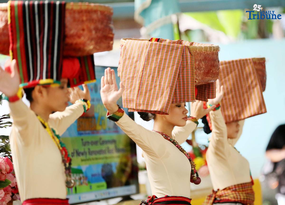 Students of Camp Crame High School perform a folk dance to welcome visitors during the turnover of newly renovated restrooms on Wednesday, August 20, 2025. The WeLoveU Foundation embodies a mother’s love through volunteerism, striving to enhance the well-being of the global community regardless of nationality, race, socioeconomic status, or religious background.