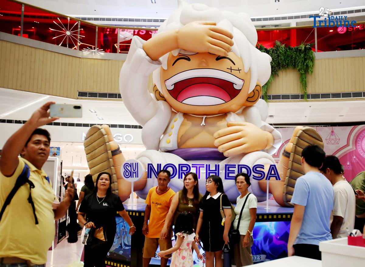 Mall goers take advantage of the holiday as they visit the Animezing North: One Piece Adventures exhibit which features various characters from the anime One Piece at the SM North Edsa in Quezon City on Thursday, August 21, 2025.