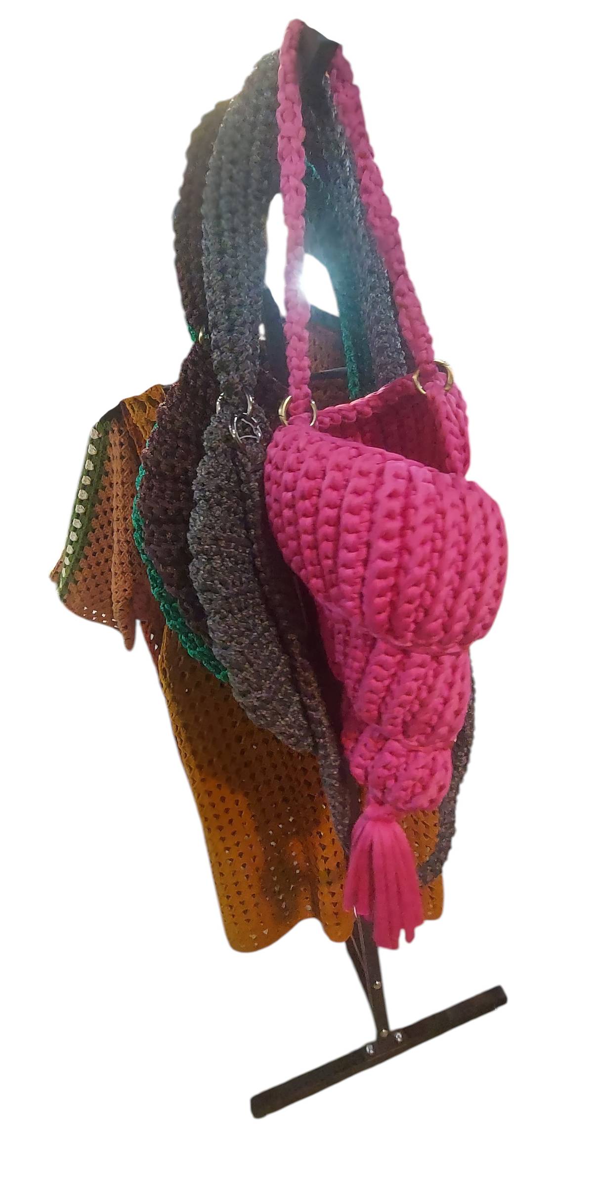 Shell bag by Ria Bolivar.