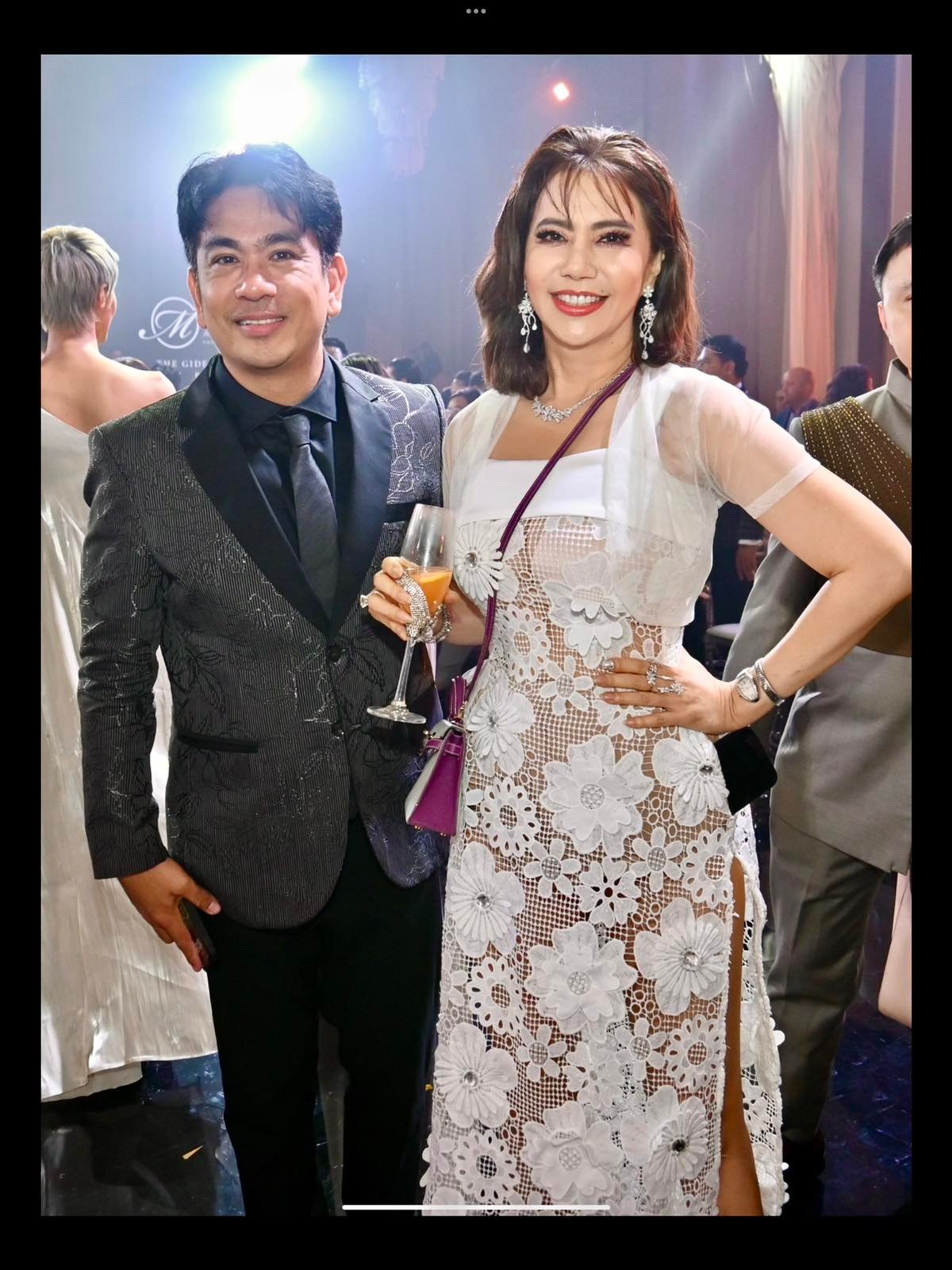 RYAN Calmante and the columnist.