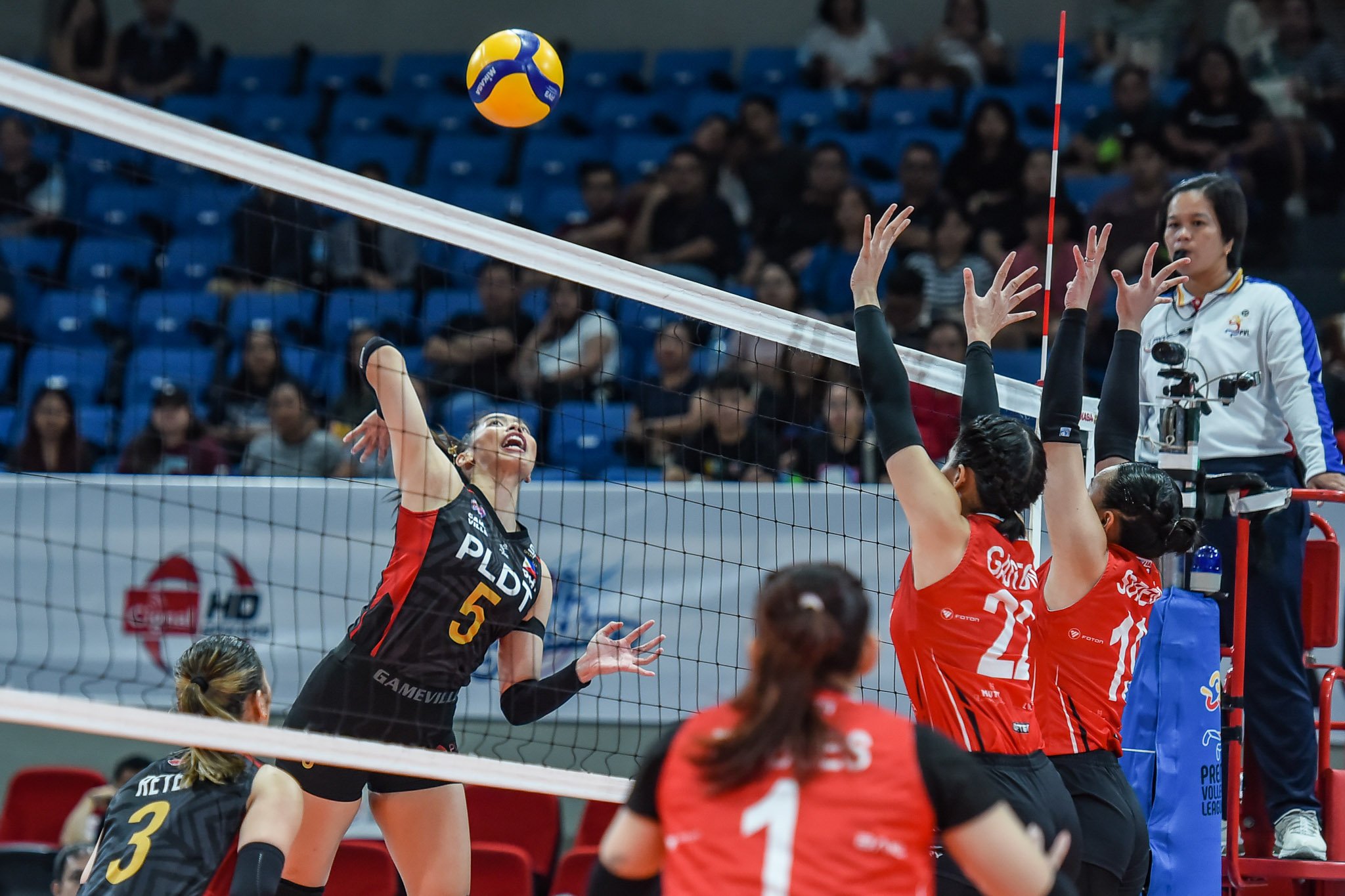Malaluan shines in PLDT debut