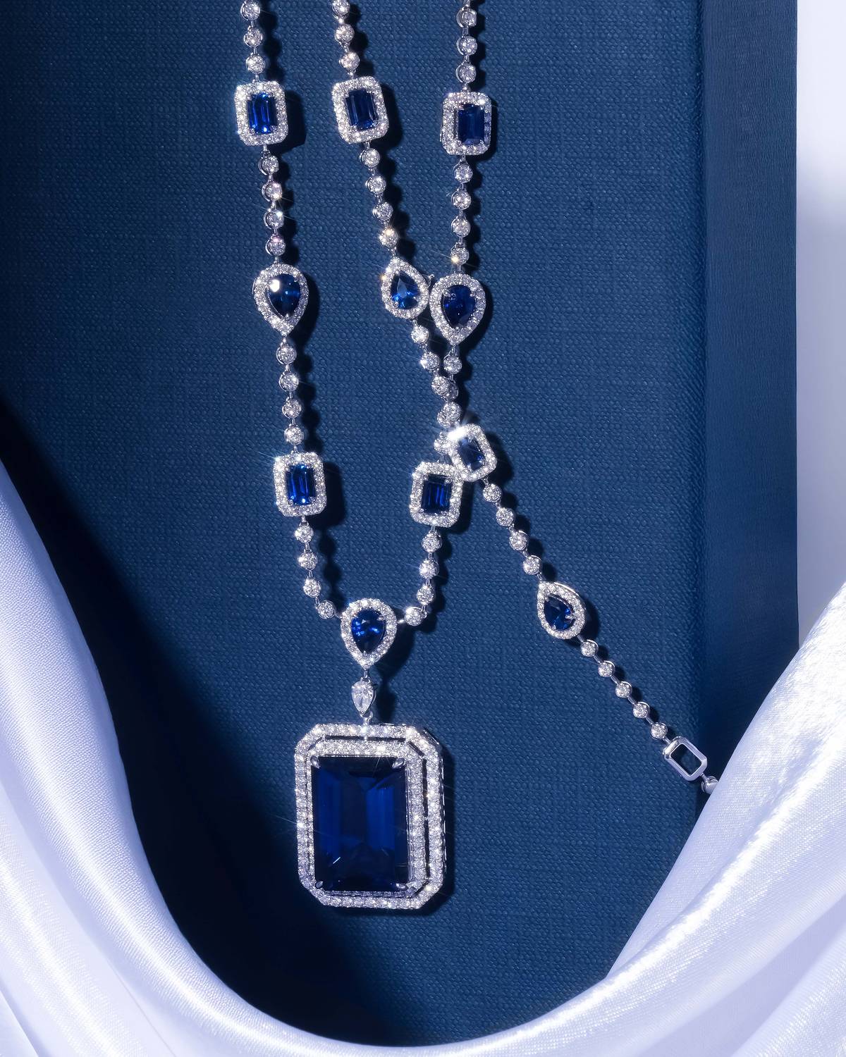 CLEMONTE necklace