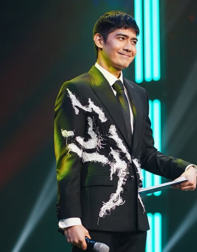 TV host Robi Domingo.