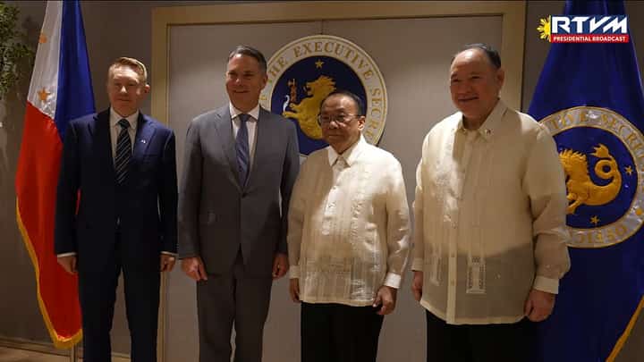 Aussie deputy PM visits Palace