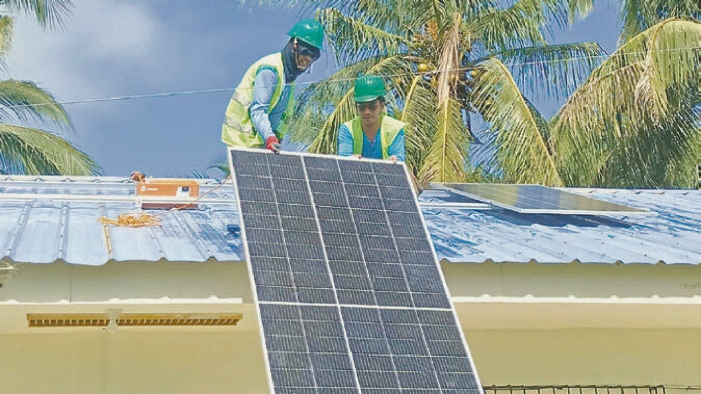 Lighting up schools through solar. Meralco subsidiary MSpectrum Inc. installed the solar panels in remote schools in Mauban, Quezon through One Meralco Foundation’s School Electrification Program.