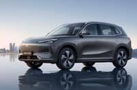 THE Geely EX5 is the brand’s first full-electric SUV in the Philippines, powered by a 60.22 kWh battery that delivers up to 425 kilometers of range on a single charge.