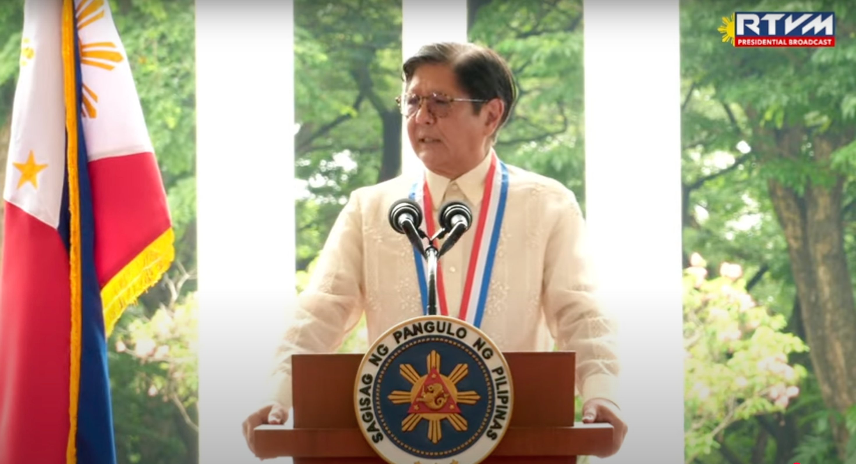 Marcos calls on Filipinos to fight corruption, honor heroes
