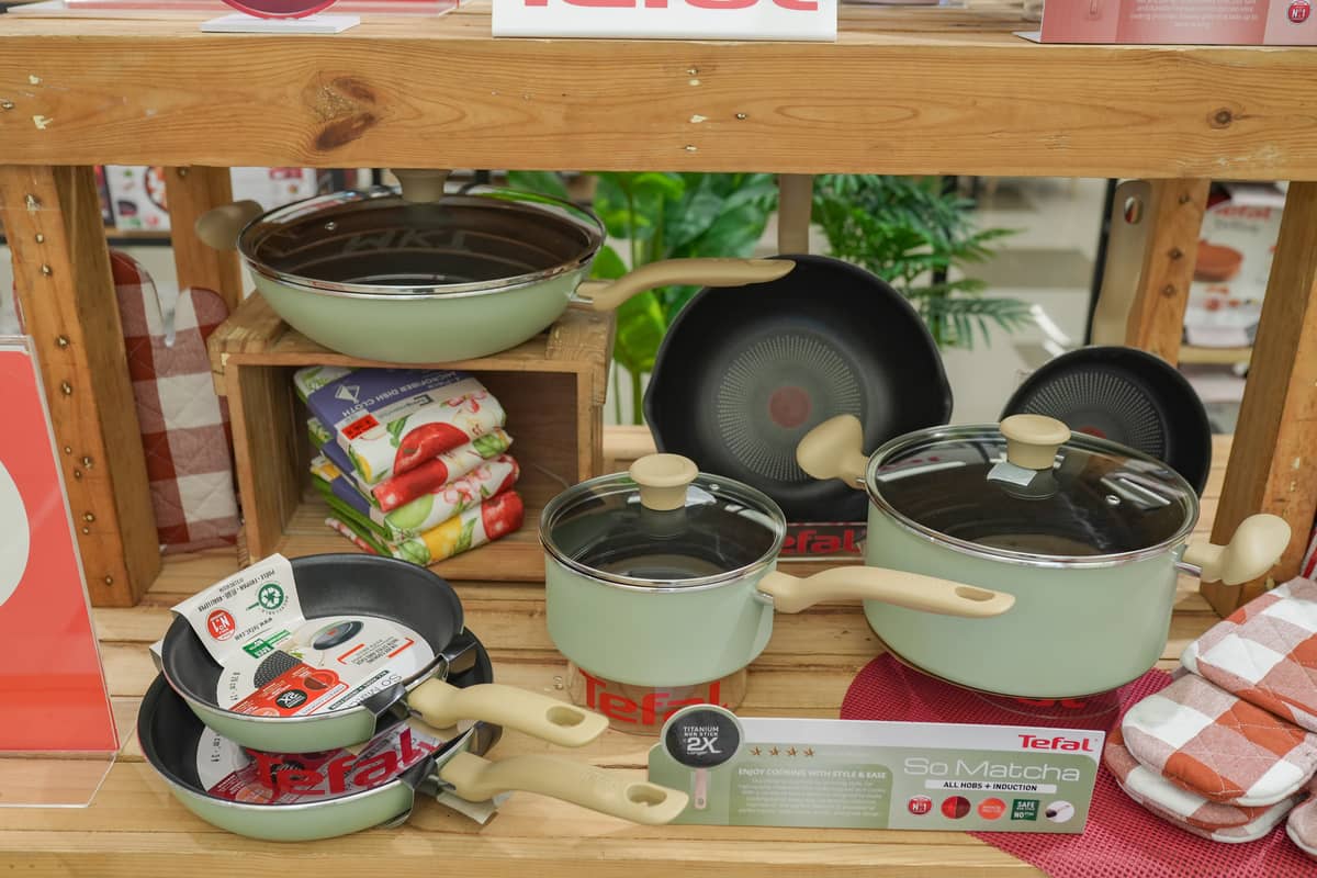 breakthrough in non-stick cookware.