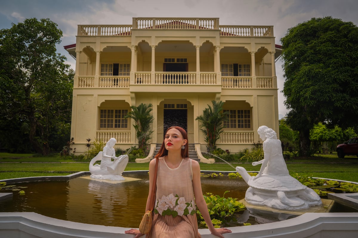 Dress by Tilia, accessories by Arete, bag by Bevz Handicrafts. Location: Gaston Ancestral House, Hda. Rosalia, Manapla.