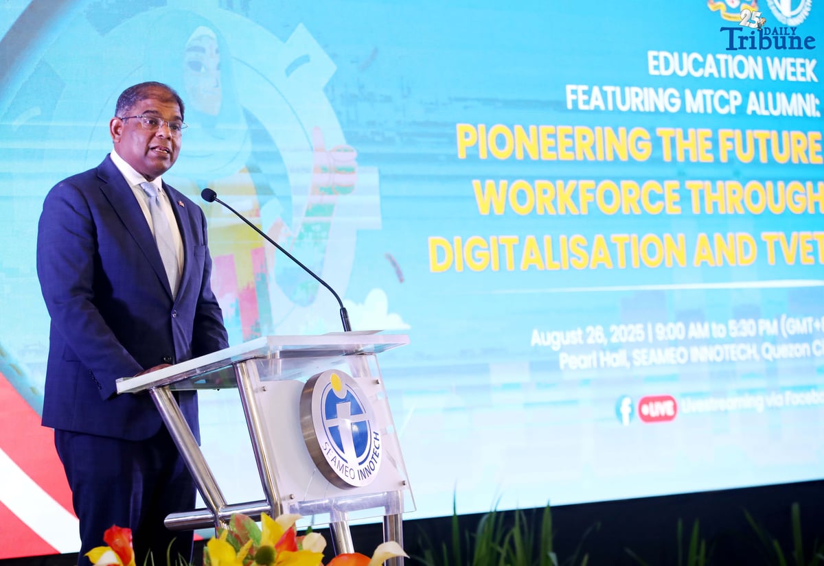 His Excellency Ambassador Dato’ Malik Melvin Castelino of the Embassy of Malaysia delivers a message during the opening of Education Week, which the embassy hosted featuring alumni of the Malaysian Technical Cooperation Programme (MTCP). The event gathered professionals, educators, and policy-makers to discuss two transformative forces shaping the region: digitalization and Technical and Vocational Education and Training (TVET).