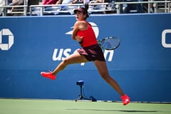 Unseeded Spaniard sends Eala packing