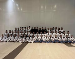 Jins arrange Korean training camp