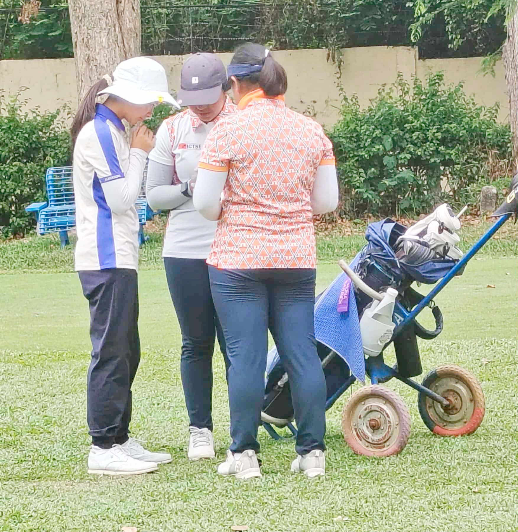Sarines twins shine at Apo