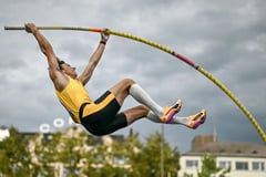 Duplantis, Olyslagers 
sparkle in ‘Diamond’