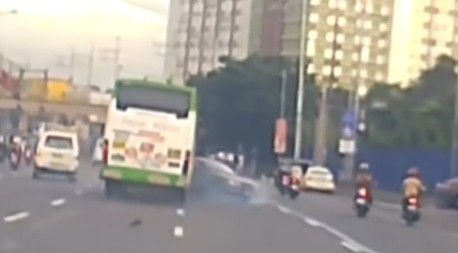 Bus driver in Commonwealth mishap faces raps
