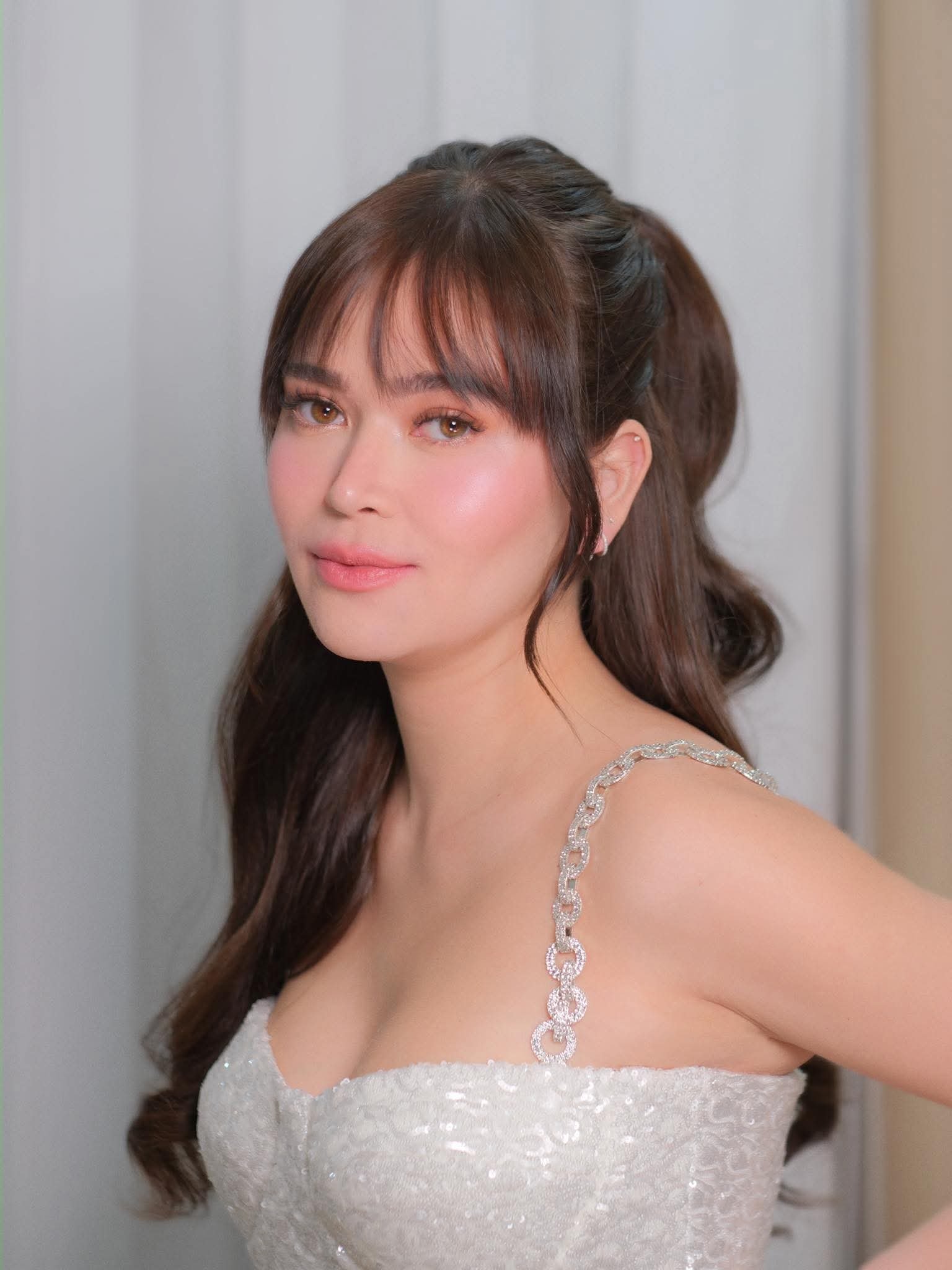 Bela Padilla gustong makatrabaho ang BFF na sina Angelica Panganiban at Kim Chiu