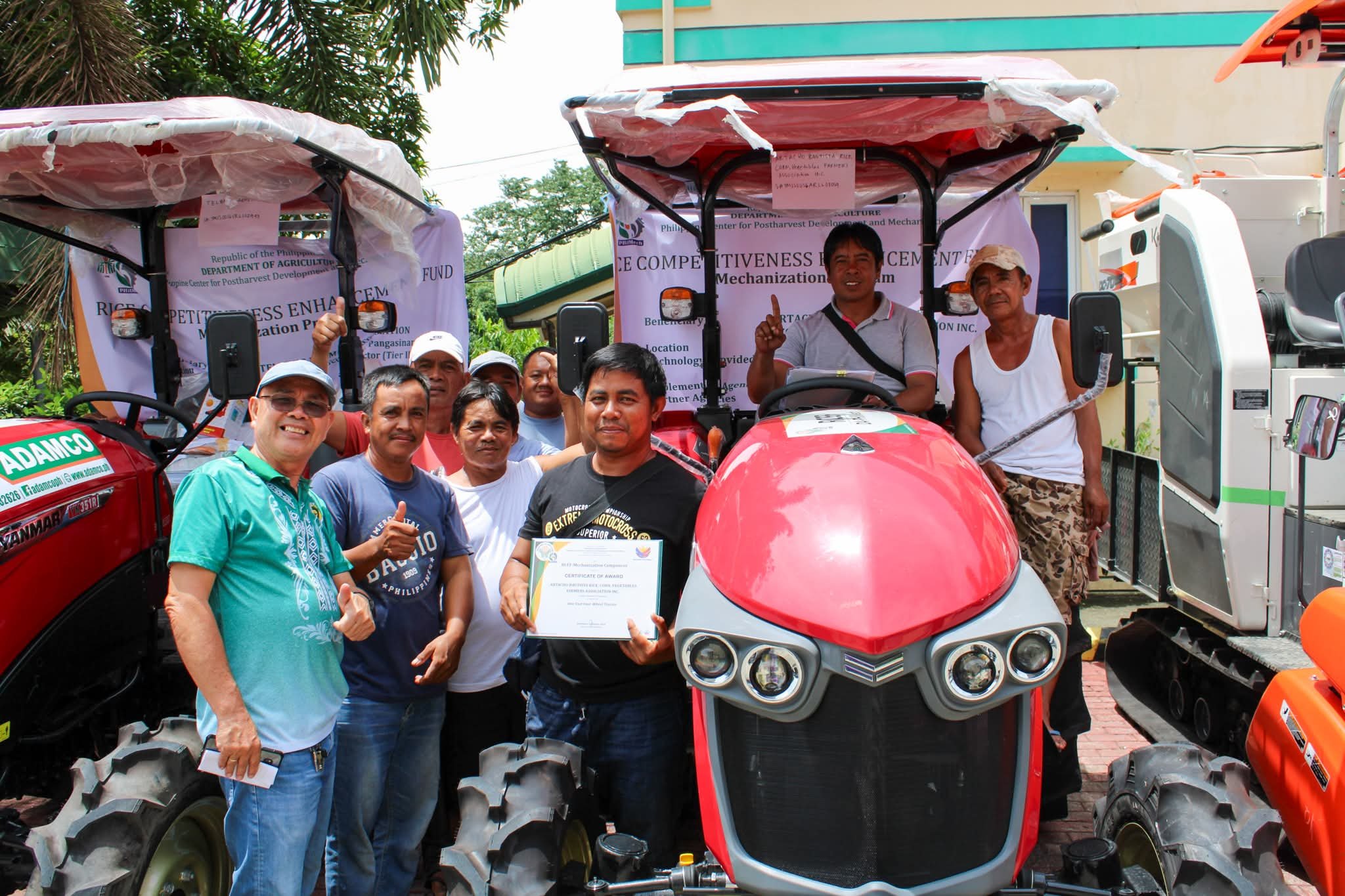 DA distributes iver P300M in farm machinery in Pangasinan
