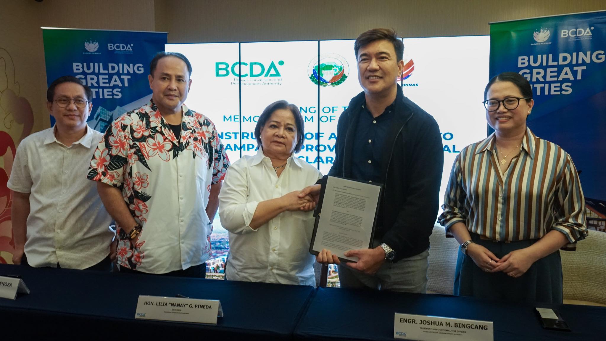 BCDA, Pampanga province sign deal for Clark hospital access road