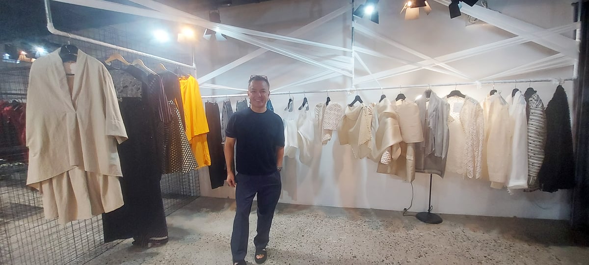 Jun Escario: Why it’s better to stay
in the Philippines than go international