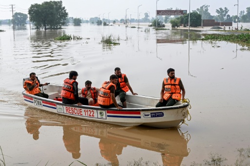 Pakistan’s Punjab reels from flood surge
