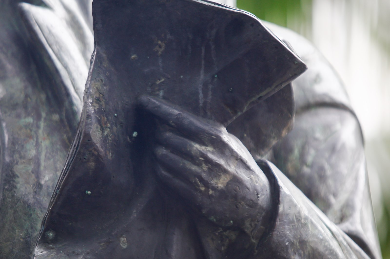 Local officials and civic groups lay a wreath at the Marcelo H. del Pilar Monument in Manila on 30 August 2025 to mark his 175th birth anniversary. Known by his pen name Plaridel, del Pilar denounced Spanish colonial abuses and co-founded Diariong Tagalog, which spread nationalist and anti-friar ideas.