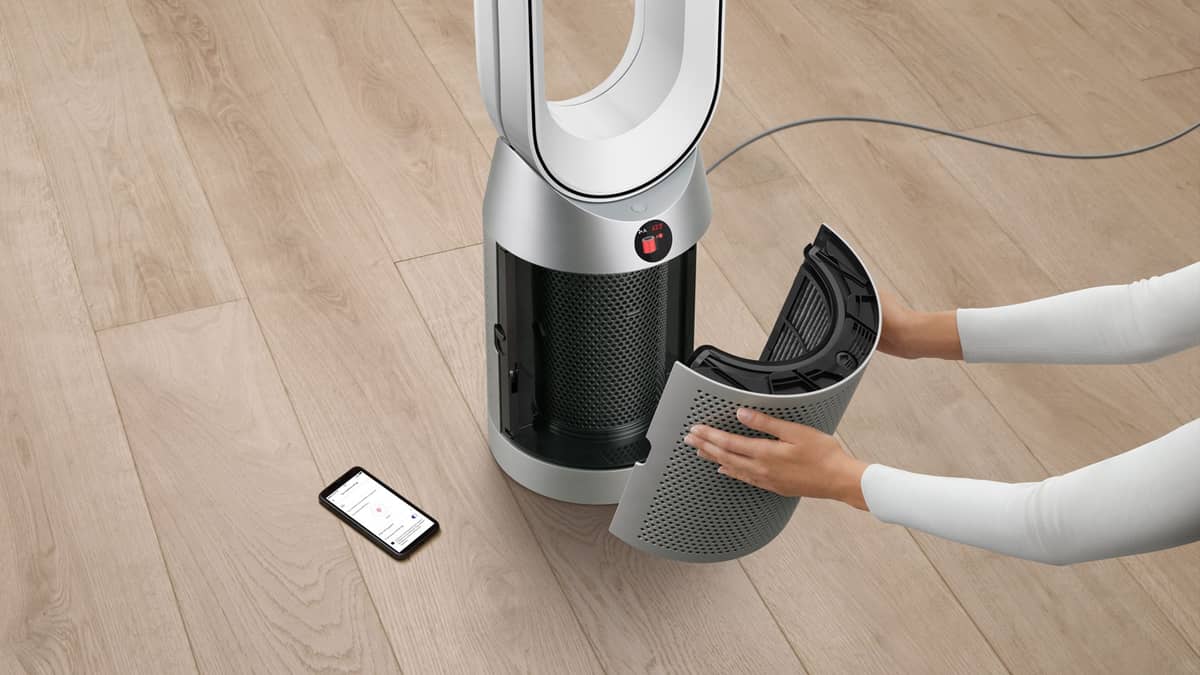 DYSON.