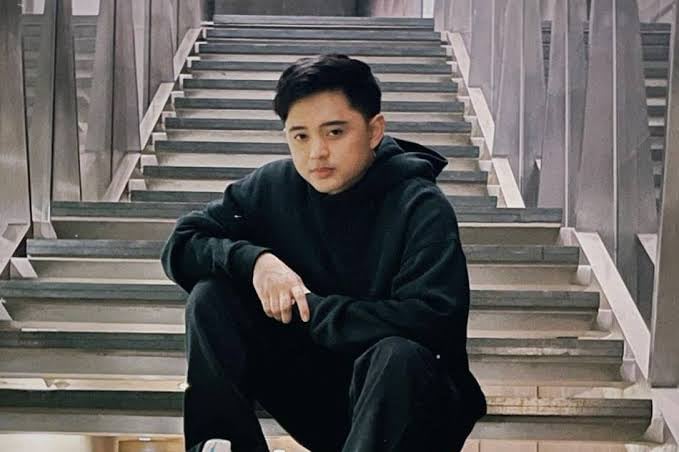 Jeremy Glinoga rediscovers voice with ‘ODDicted’