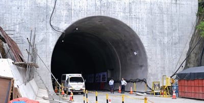 Davao Bypass Marks 1st tunnel breakthrough