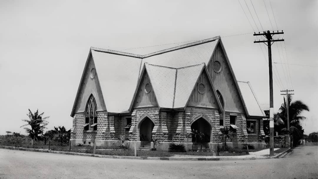 PHOTOGRAPH COURTESY OF THE TEWELL COLLECTION
The 1915 Neogothic structure of the Central United Methodist Church, designed by C. B. Ripley, reflected the growing presence of Protestantism in Manila during the American colonial period.