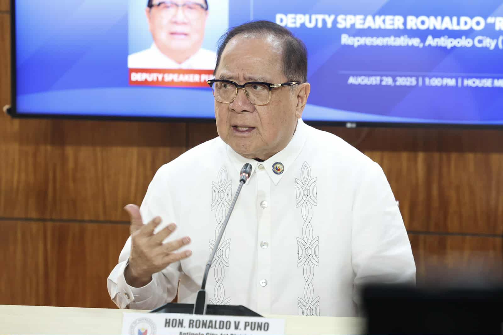 DBM, DPWH ‘complicity’ in budget mess slammed