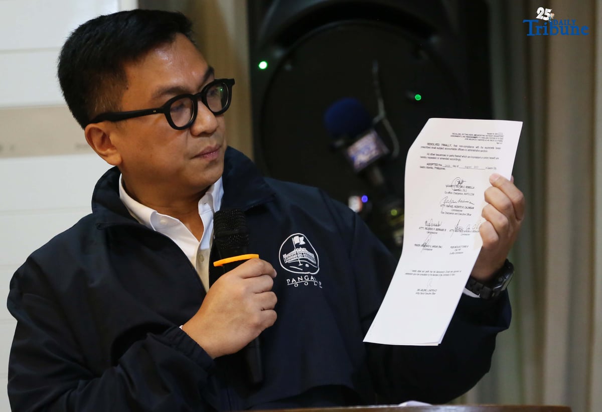 National Police Commission (NAPOLCOM) Commissioner Rafael Vicente Calinisan presents the authentic document to counter alleged fake papers circulating on social media linking former PNP chief Nicanor Torre to an alleged ₱8-billion congressional insertion for the police weapons procurement budget. The press conference was held at the Quezon City Reception House on Monday, September 1, 2025.
