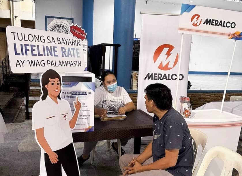Customer service at the core. Meralco conducted on-site applications to encourage more qualified customers to apply and avail of the discount on their electricity rates under the Lifeline Rate program.