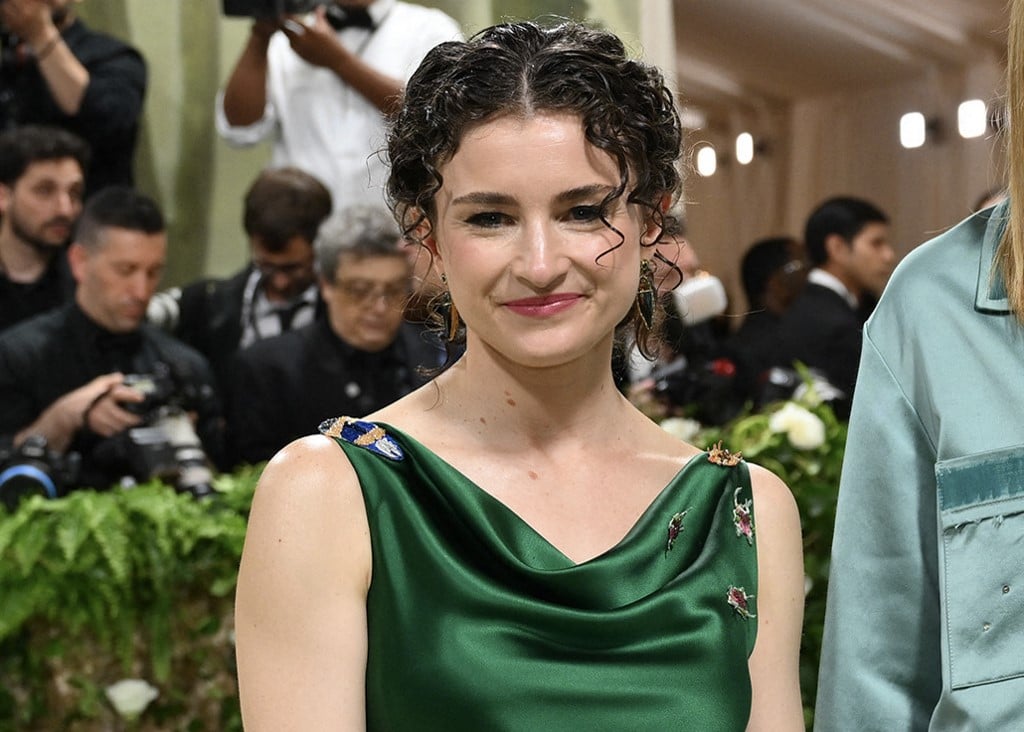 Vogue appoints Chloe Malle to replace fashion doyenne Wintour