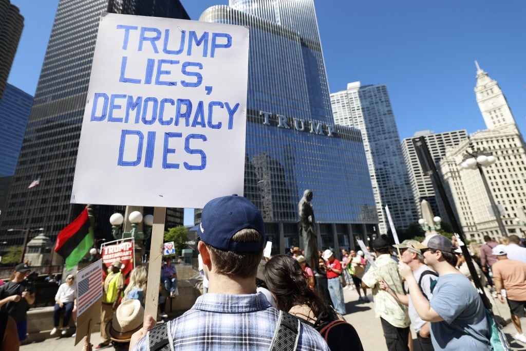 'We're going in,' Trump says of sending troops to Chicago