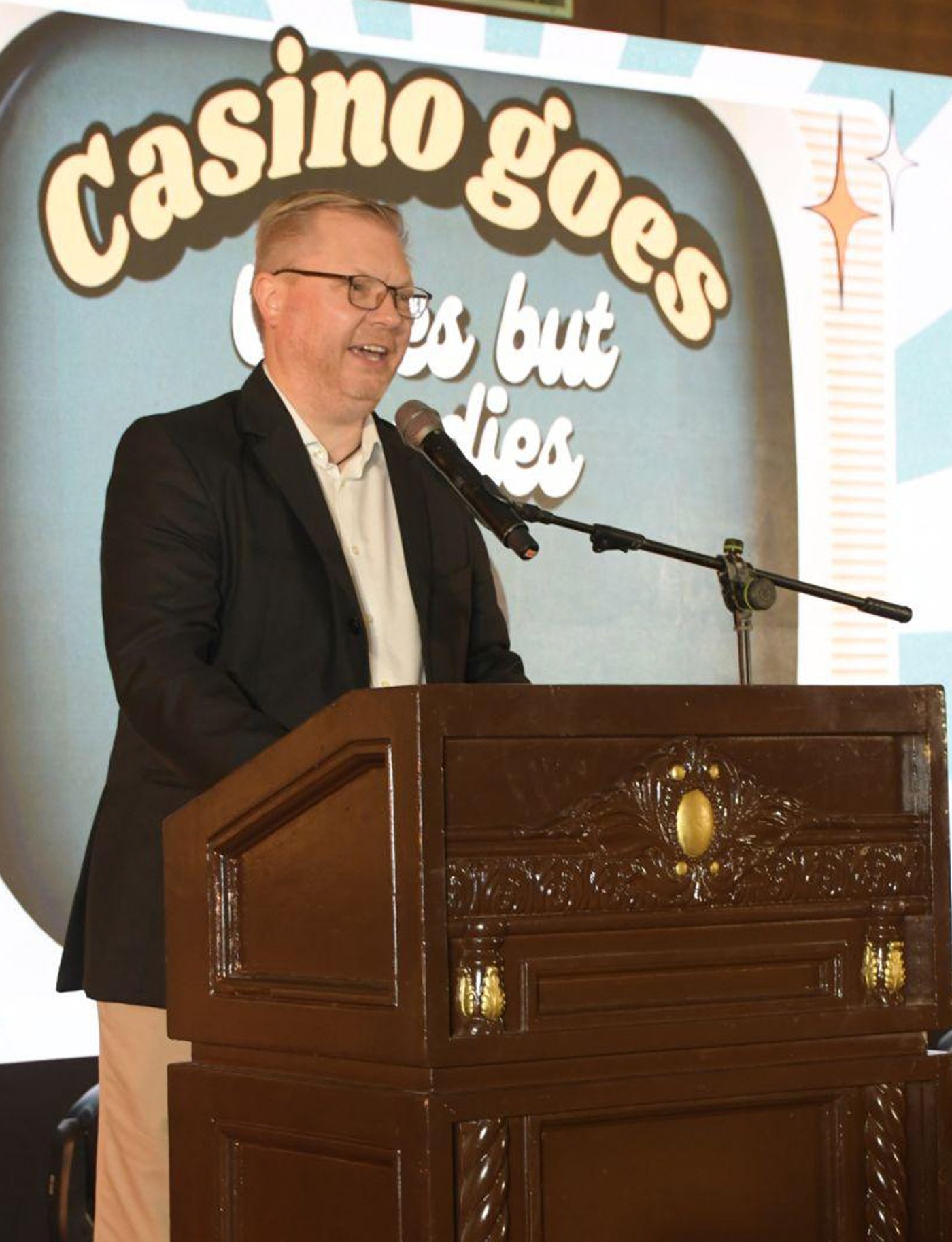 Anton Sloot, general manager of Casino Español de Cebu.
