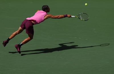 Heavyweights brace for wide-open title race