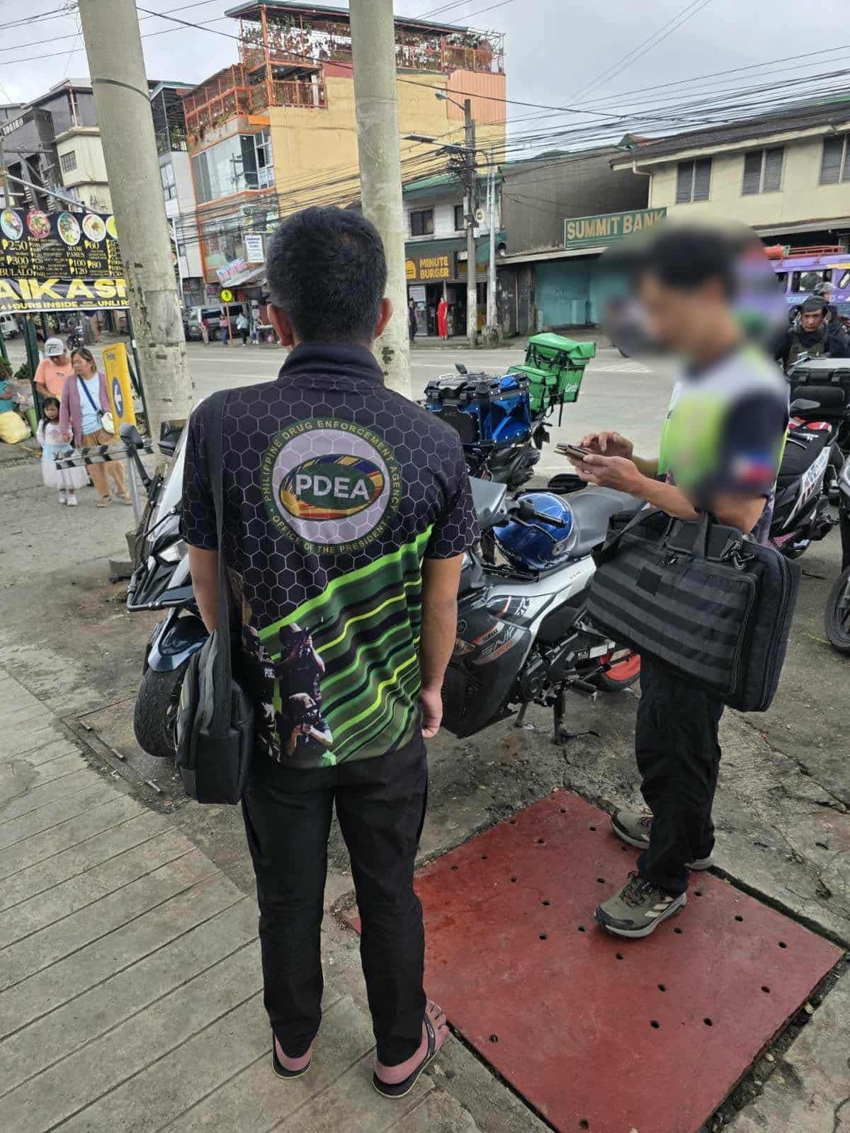 PDEA arrests man in fake uniform in Benguet
