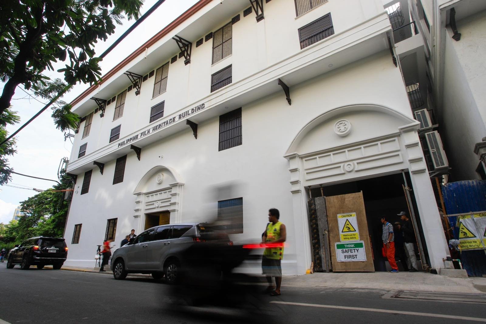 Palace flags Film Heritage Building construction work