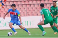SANDRO Reyes makes his move for the Philippines, which suffered a 1-2 loss to Syria in the AFC U23 Asian Cup in Tajikistan late Wednesday (Manila time).
